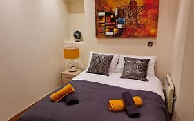 Executive Central Apartment